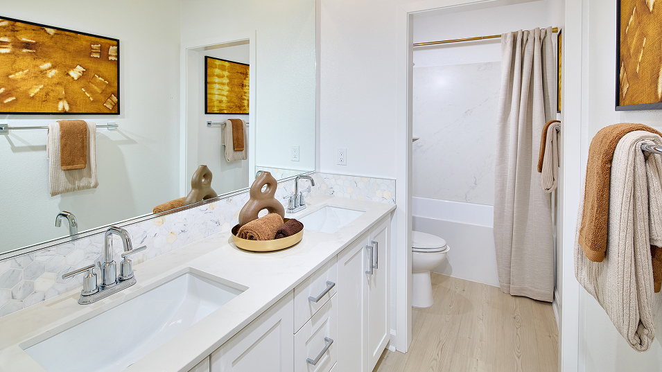 Mahogany North River Farms Res2 Bath2 F2