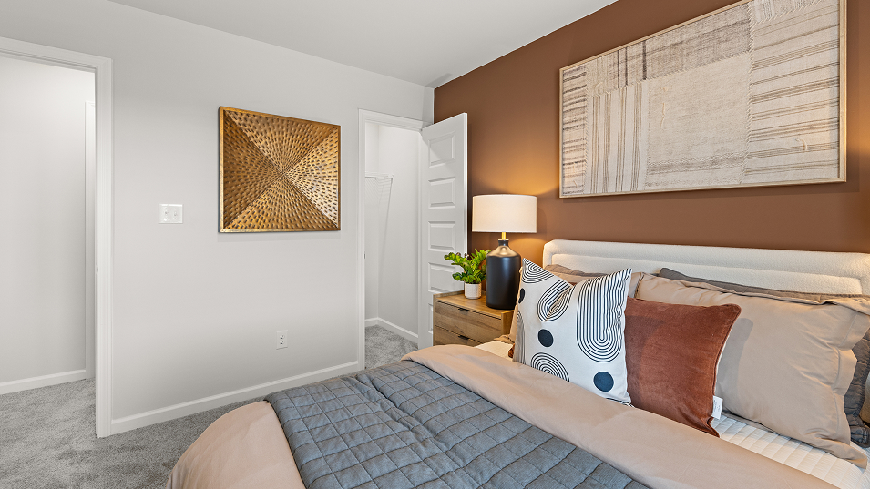 Grove Core 3350 Littleton Bed4 3of3 F2 Base3 8 28 25