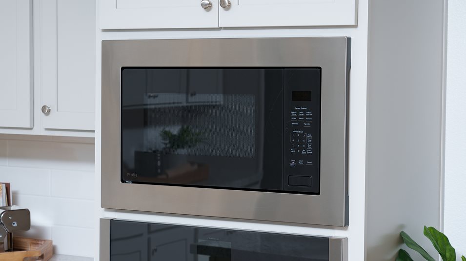 Built-in microwave