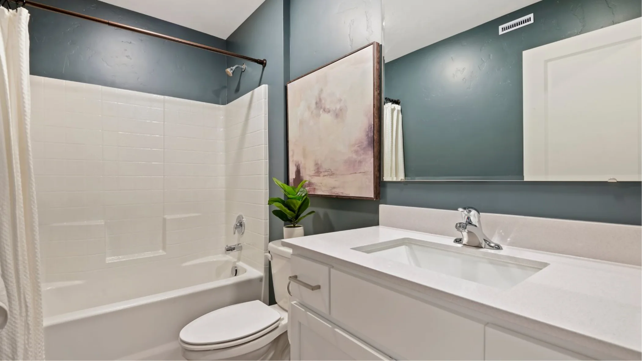 Plan 1667 Bath 2