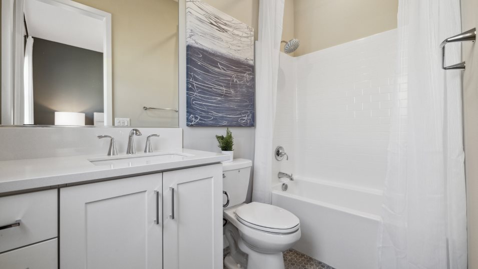 Sierra Bella 2 Bathroom 2