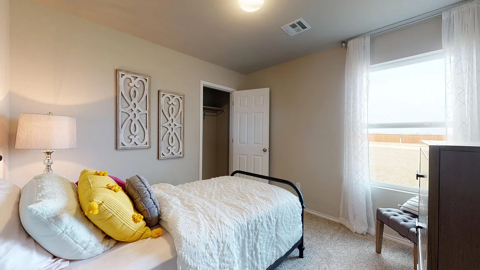 Taylor Core M050 Magnolia Bed2 1of2 Matterport F1 5 13 25