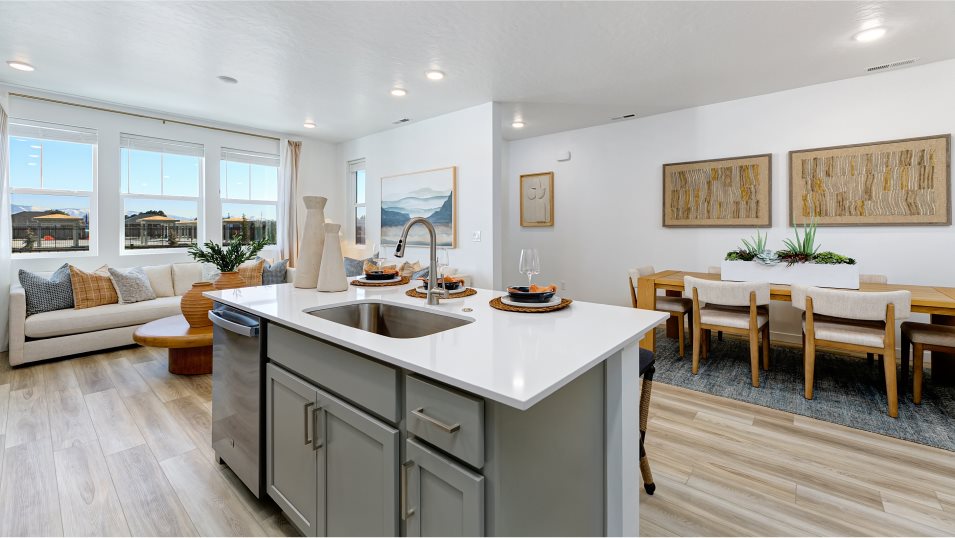 Plan 1660 kitchen