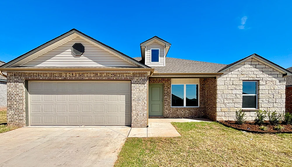 3848 Louthea WEB Coleman 0402