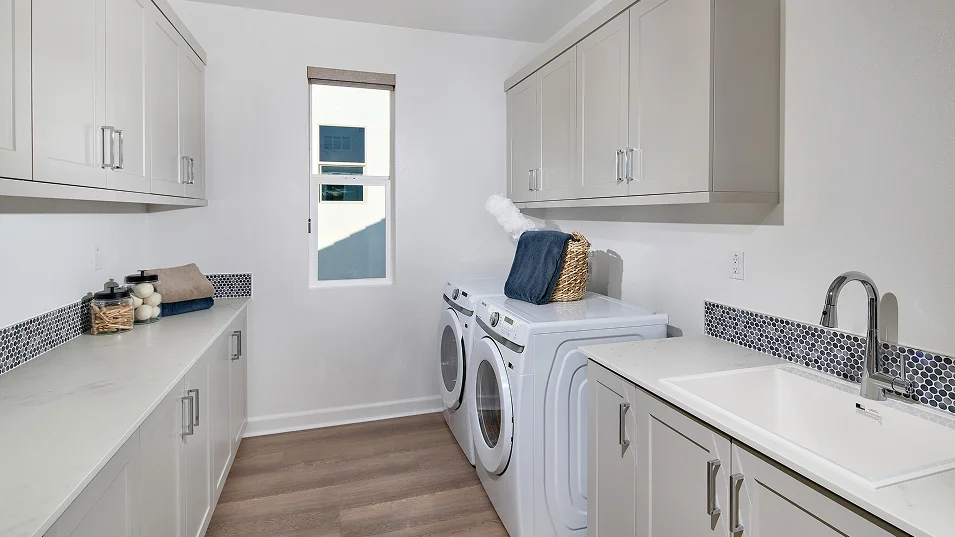 Monarch North River Farms Res3 Laundry F2