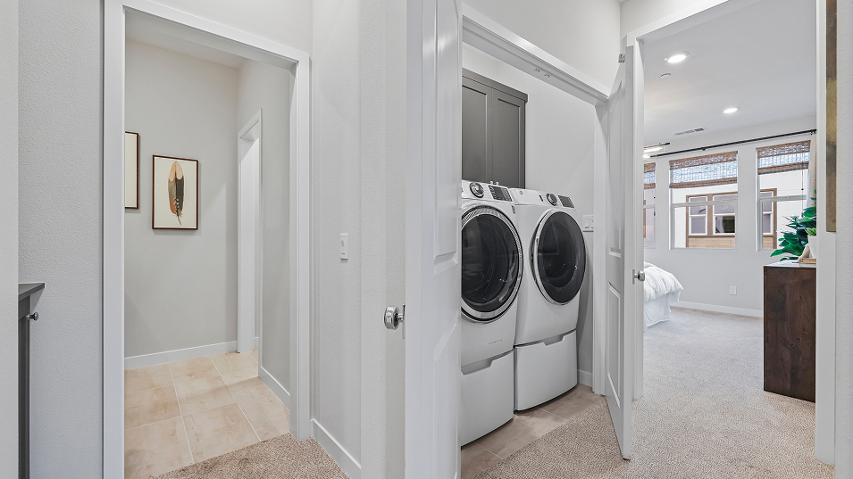 Vista Metro Heights Res3 Laundry 1of1 F3