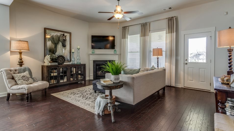 Vineyard-Grove Classic Collection Rosemary Family Room