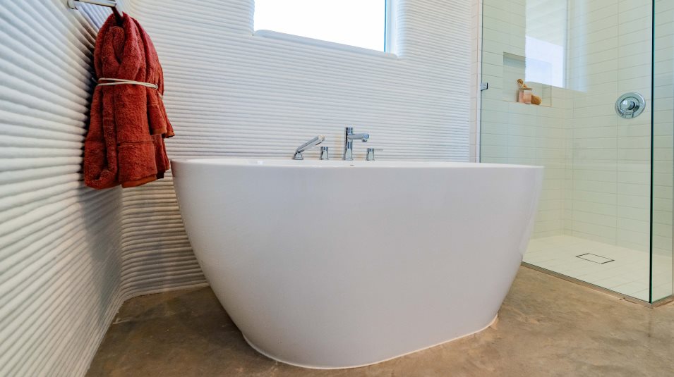 WolfRanch3D BathTub