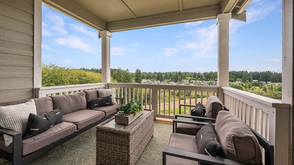 Bailey II Covered Deck