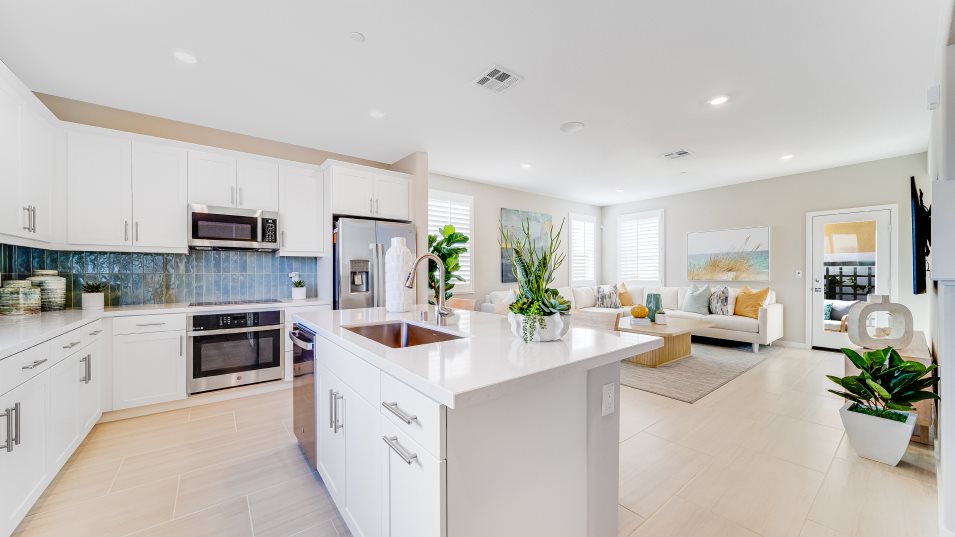 Sierra Crest Groves Res 2 kitchen