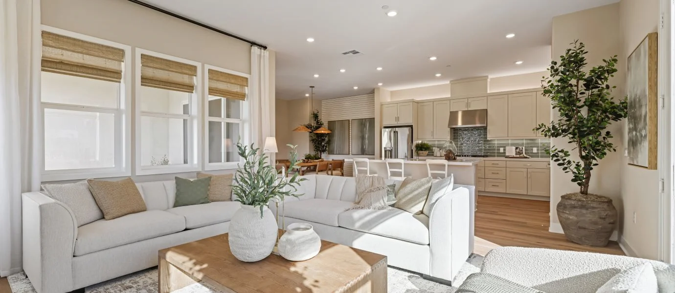 Aquila 2 living room