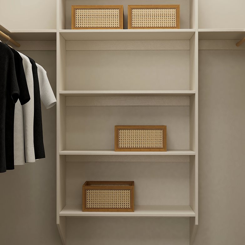 Bella Owner's Suite Walk-In Closet