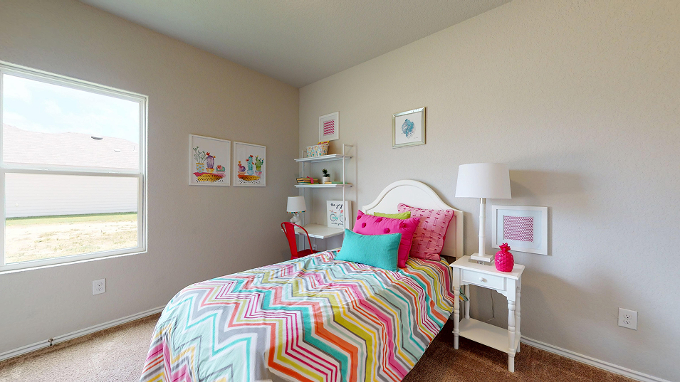 Taylor Core C950 Cypress Bed2 1of2 F1
