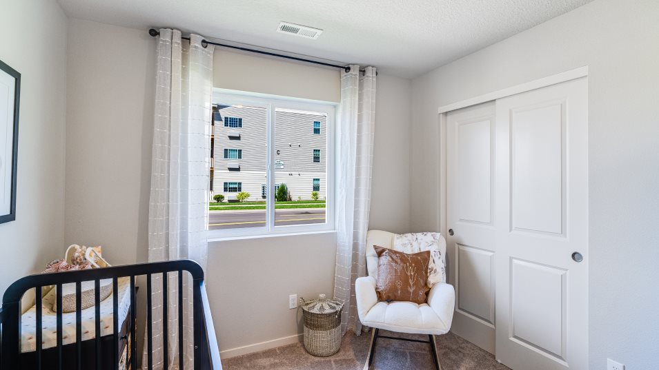 Ontario Bedroom 3