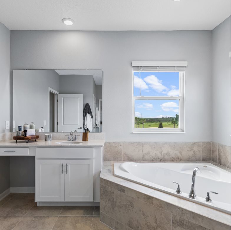 Peabody owner's bathroom
