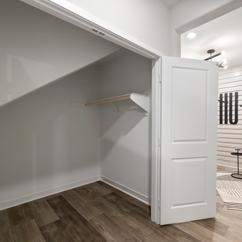 Vista Metro Heights Res1 X Flex Storage 1of1 F1