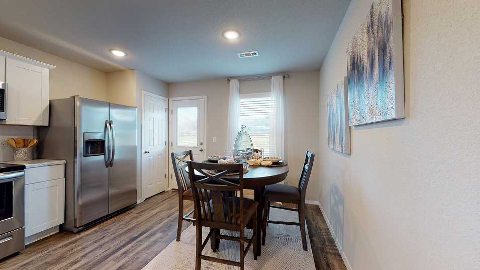 Taylor Core F550 Franklin Dining 1of2 F1