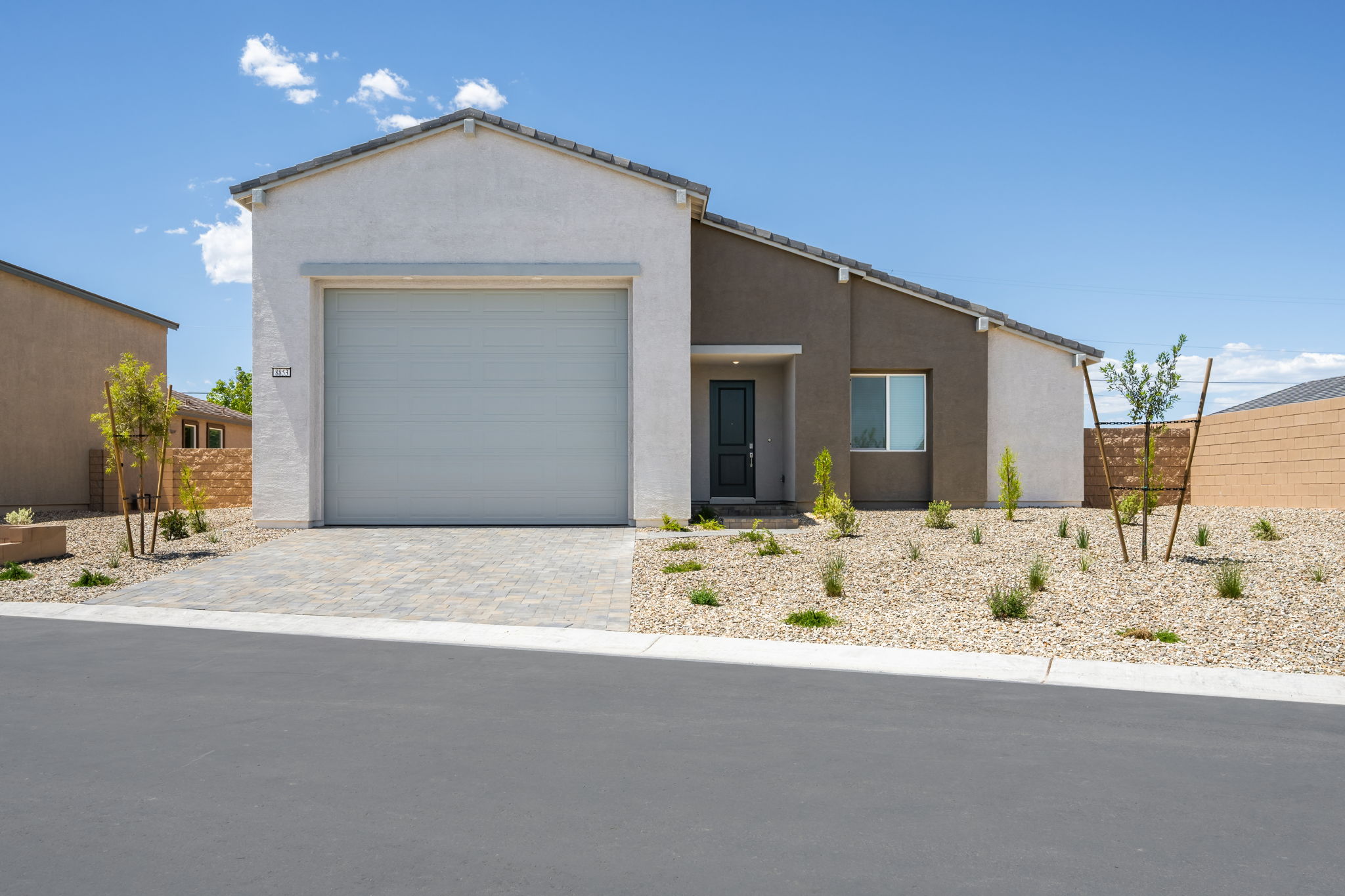 Consenza Evan Exterior