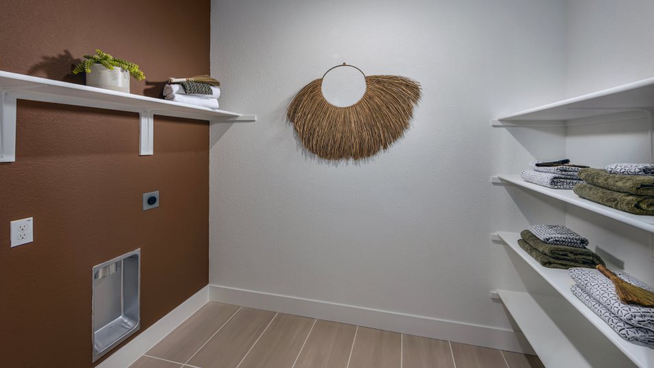 Residence 1X Laundry Room