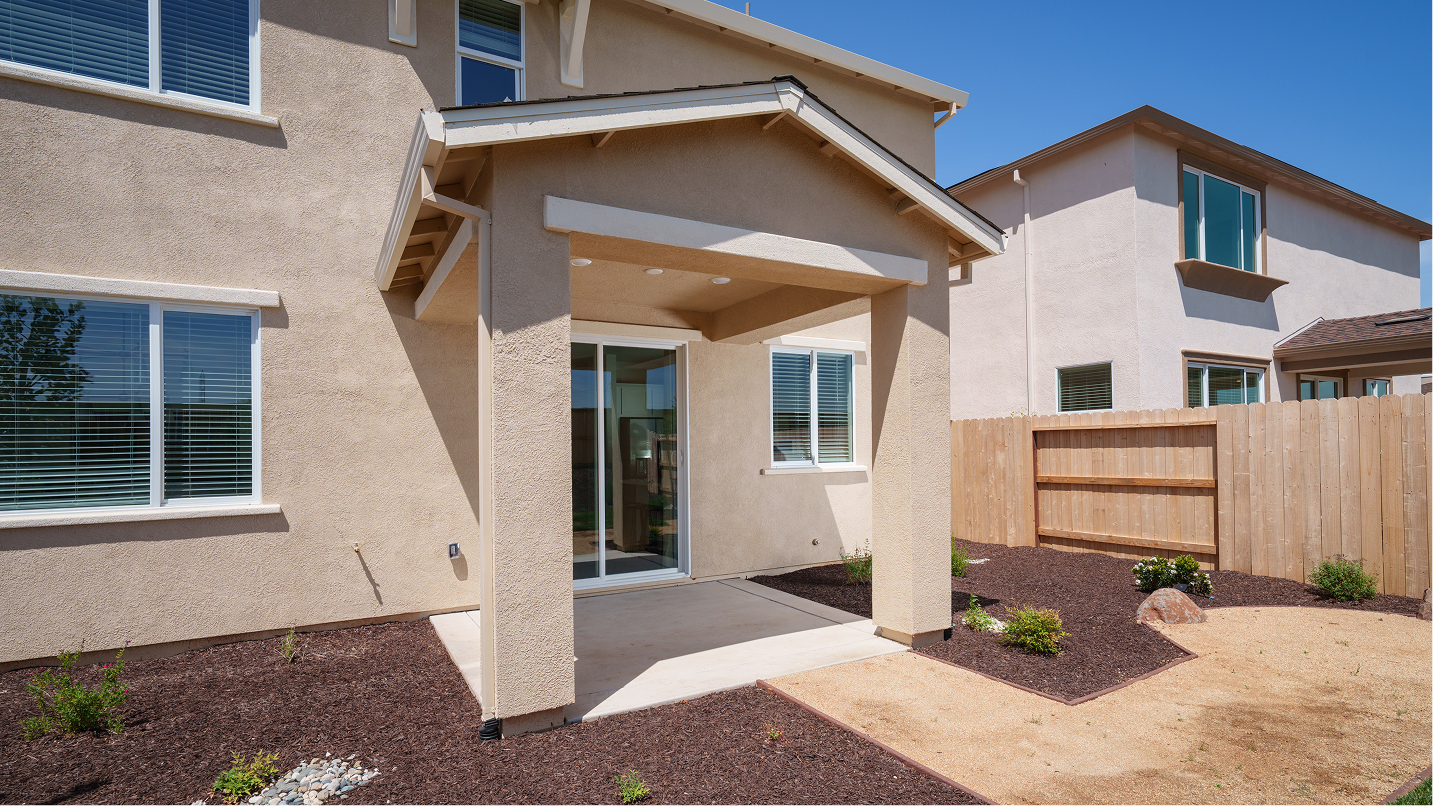 Cyan The Preserve Res2018 Opt Covered Patio F1
