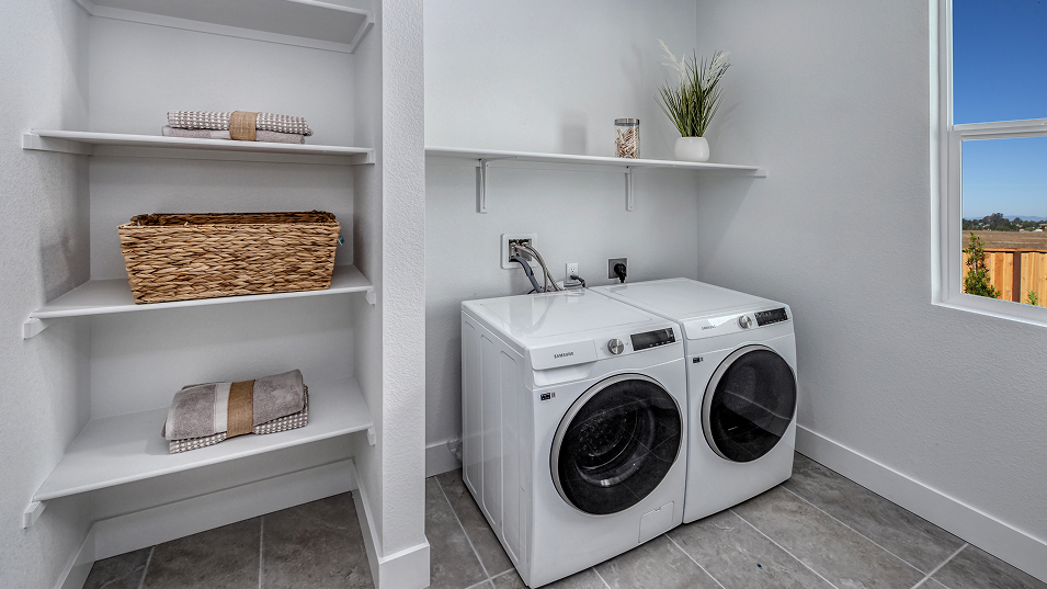 Lugano Lakeshore Res1 Laundry F2 041425