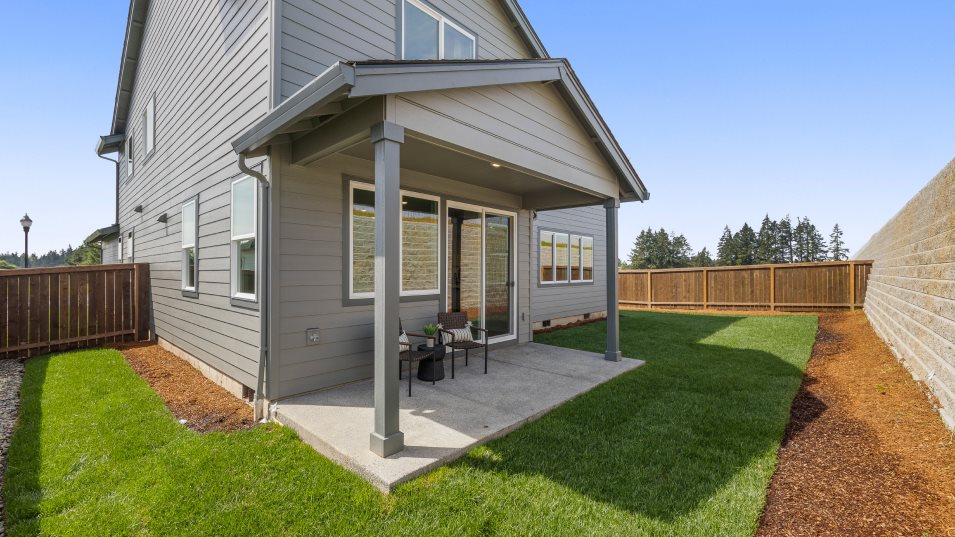 Bainbridge Outdoor Space