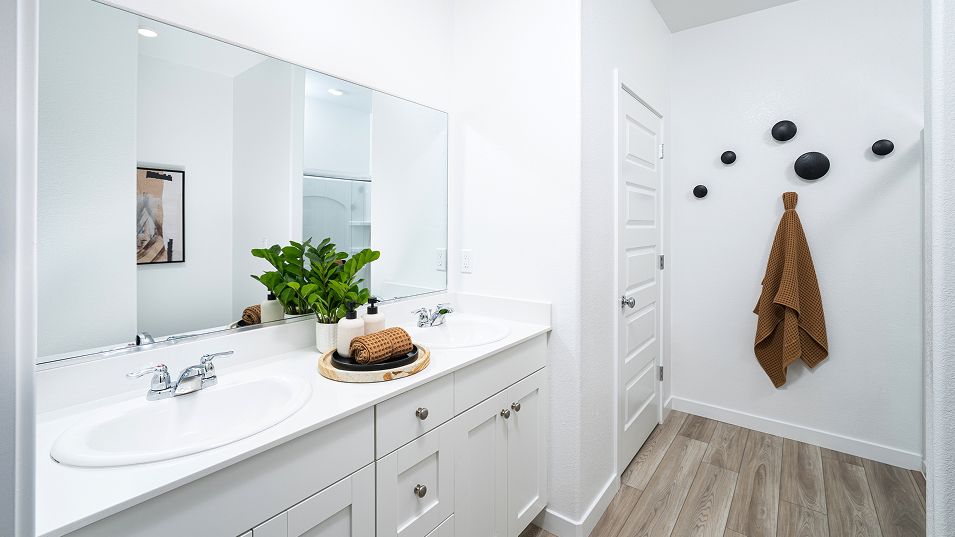 Aqua The Preserve Goodall Owners Bath F1