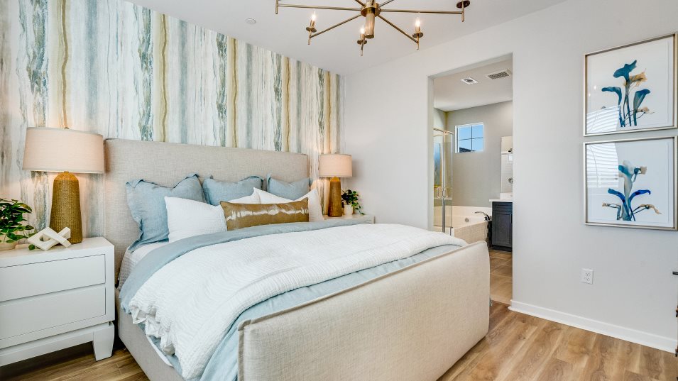 Residence 4 Owner's Suite