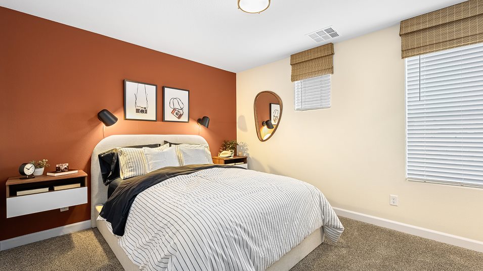 Daphne Bedroom 2