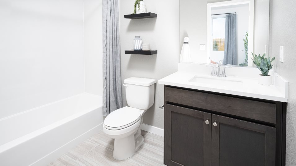 Res 2138 bath2