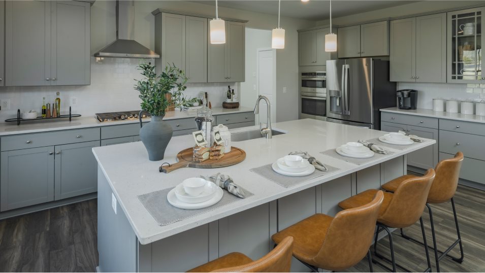 Harlow II kitchen 