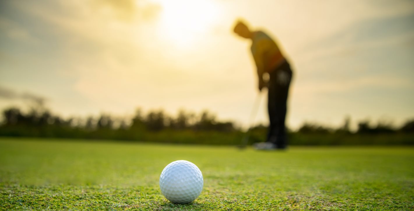 Nearby golf courses