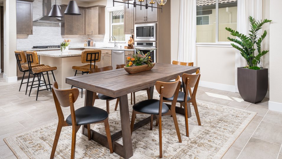 Residence 1712 Dining Room