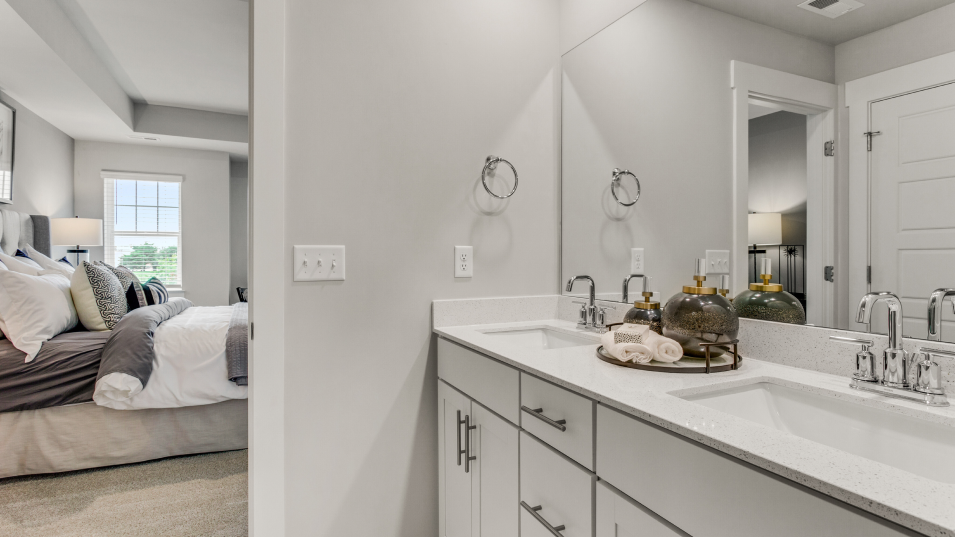 Owners Bathroom