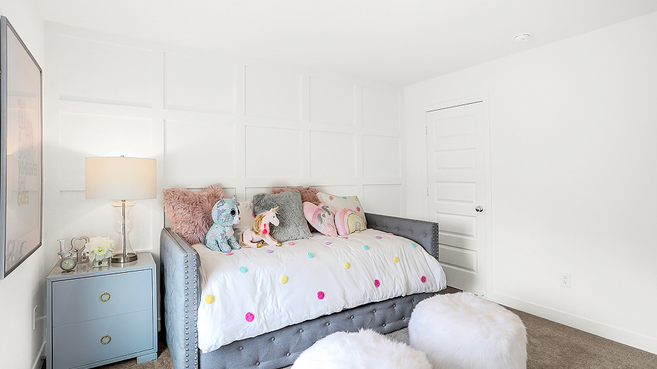 4807 Serenity Bed2 2of2 F1