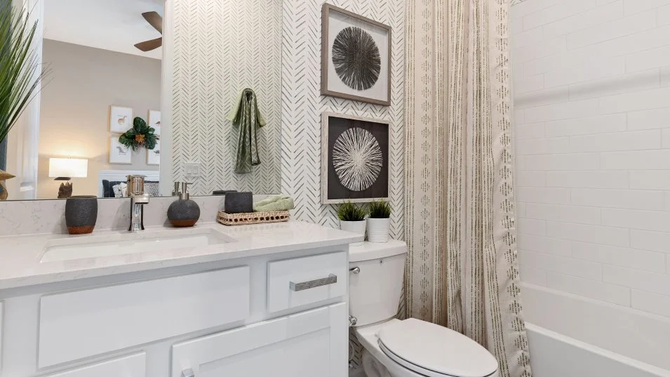 Sophia Bathroom 2