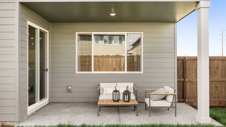 Magnolia Outdoor Space