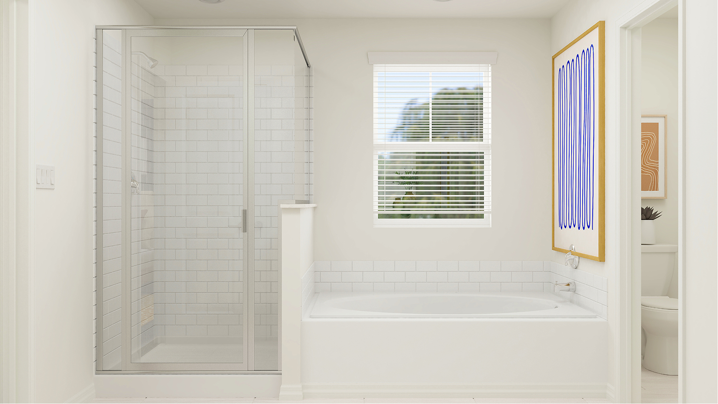 2129 Magnolia Owners Bath 1of2 F2