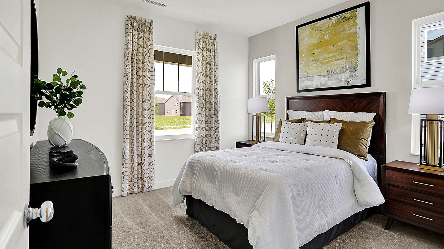 3806 Sycamore Bed5 1of4 F1 052325