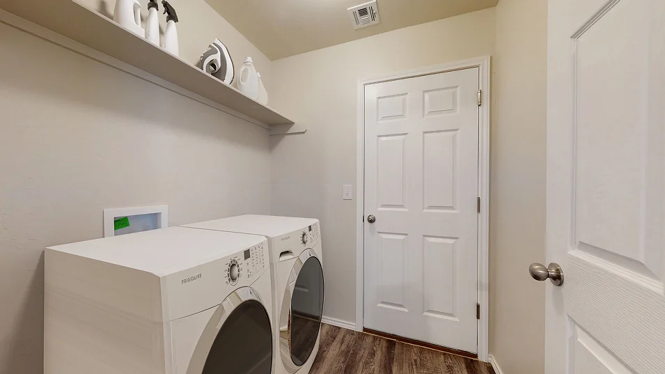Taylor Core D100 Davenport Laundry F1