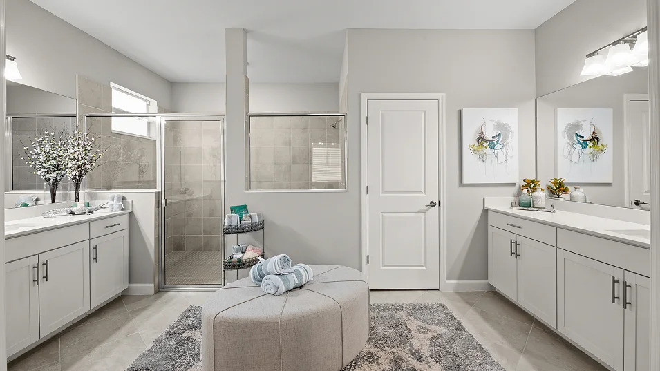 2444 Summerville II Owners Bath 3of3