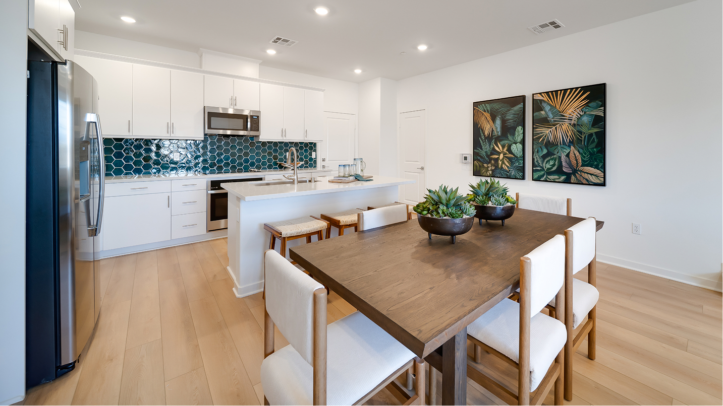 Skybrook Springhill Res2 Dining 1of2 F1