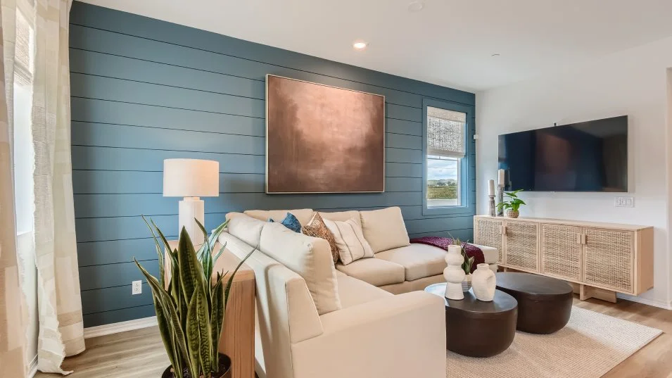 Furnished great room 