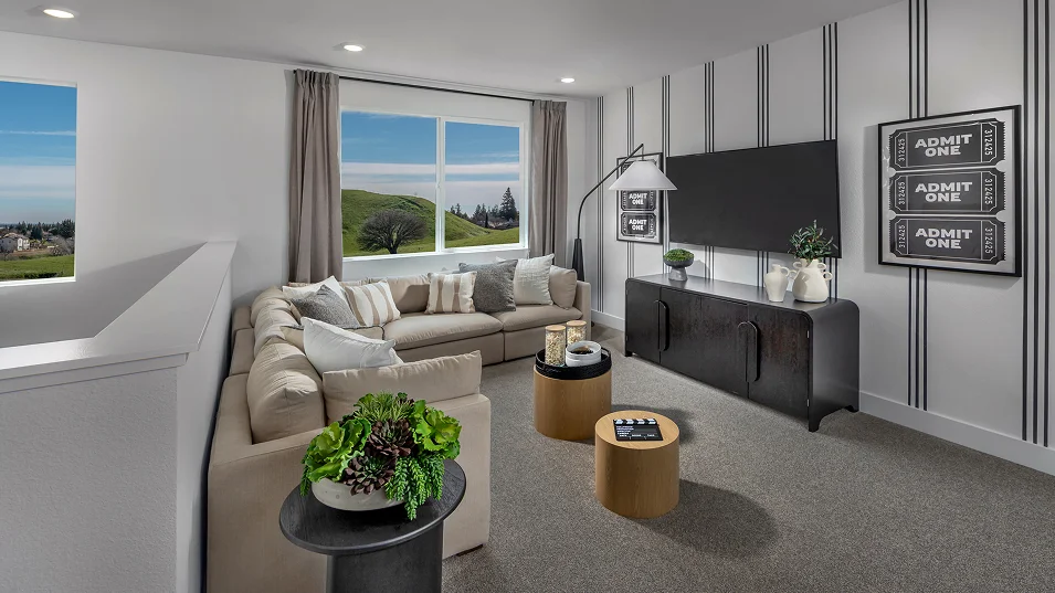 Hawthorn Hills Lagoon Valley Res1 Loft F2