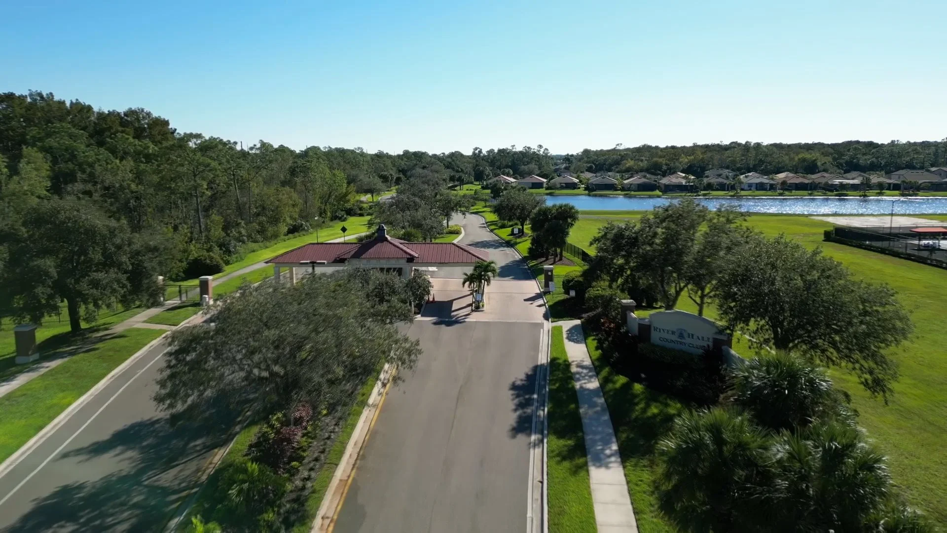 River Hall Country Club