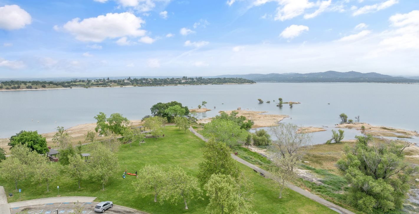 Folsom Lake 