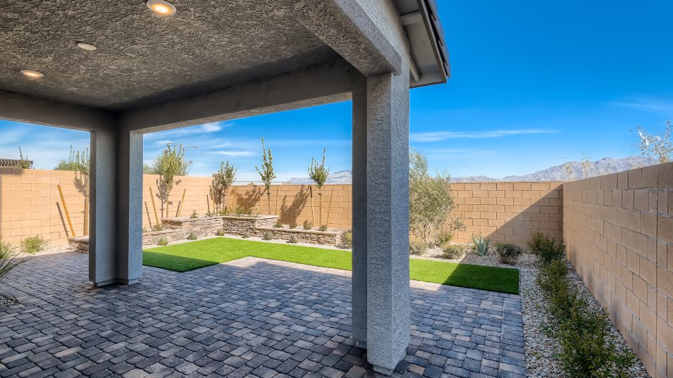 Glenbrook Outdoor Space
