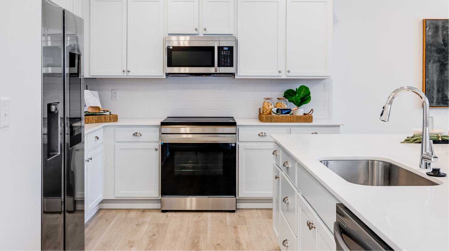 Stonehill Pearl Kitchen 6of6 1