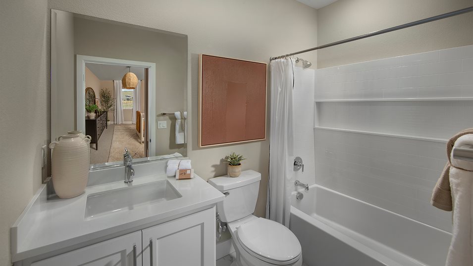 Slateshire Residence 4 Bathroom 2