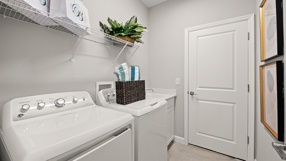 2444 Summerville II Laundry